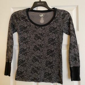 Women’s Long Sleeve Shirt